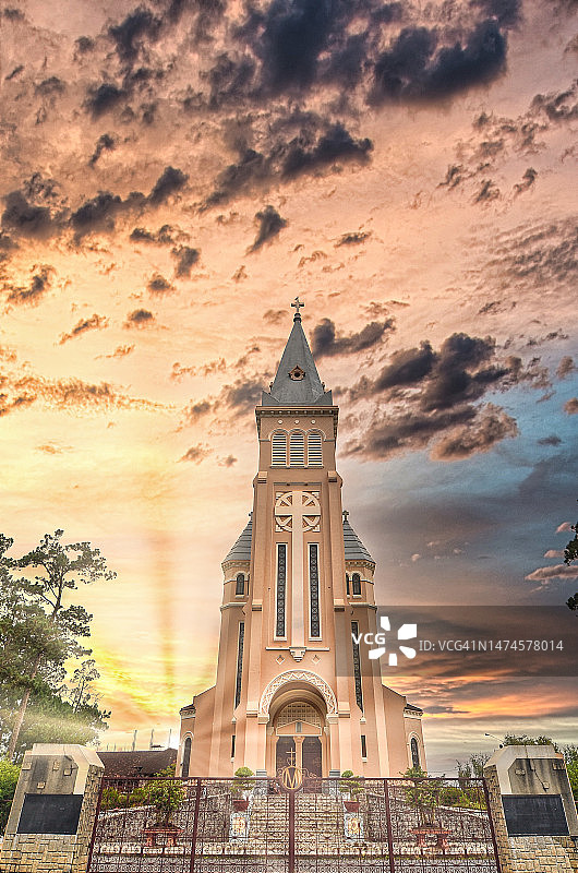 大叻教堂外景 - 大叻公鸡教堂图片素材