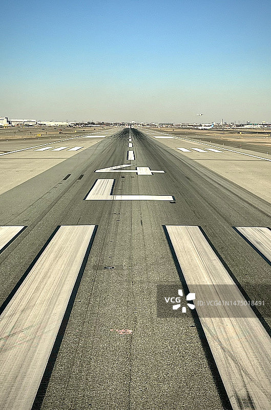 纽瓦克机场4L跑道图片素材