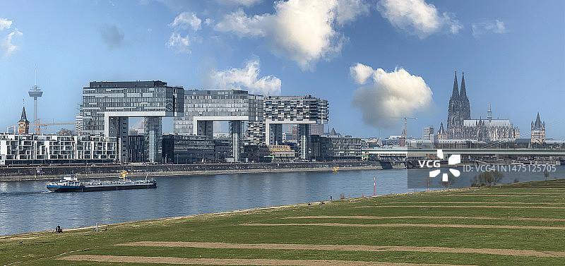 德国科隆天际线全景图片素材
