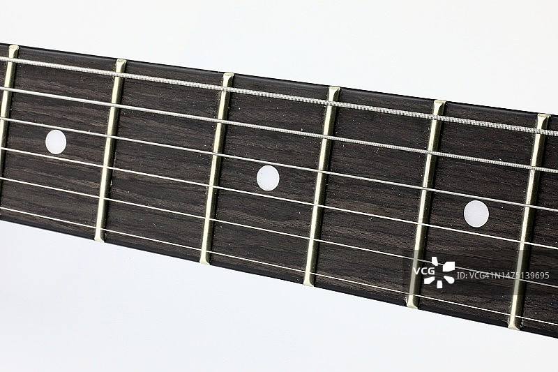 吉他乐器的琴弦和琴颈图片素材