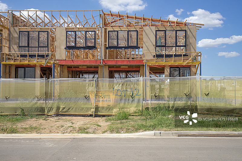 新建住房施工图片素材