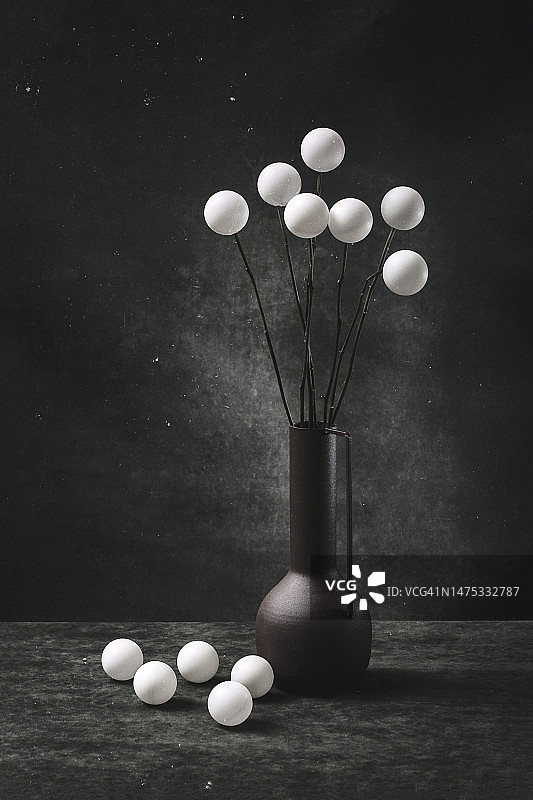 静物：白色球花束图片素材