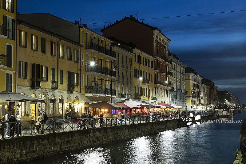 米兰纳维利奥运河区黄昏景色图片素材