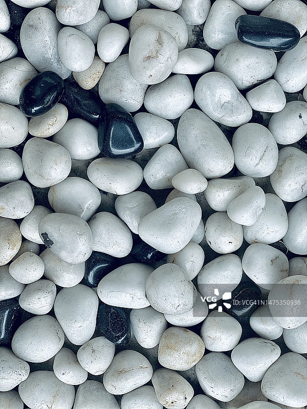 印度喀拉拉邦尼兰布尔鹅卵石全画幅照片图片素材