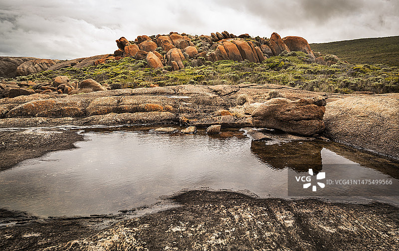 花岗岩巨石图片素材