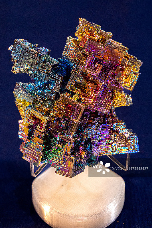 铋晶体图片素材