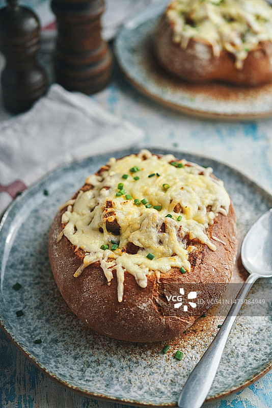 法式洋葱面包碗图片素材