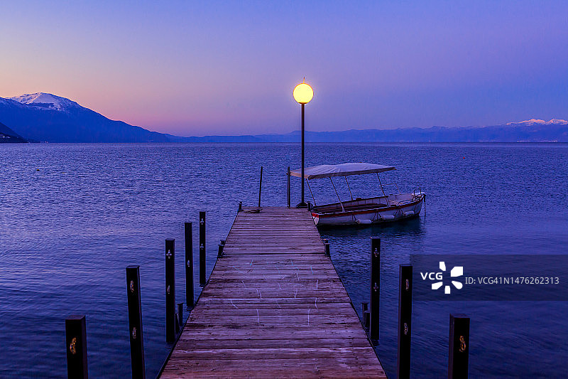 北马其顿奥赫里德湖的码头图片素材