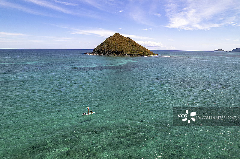 瓦胡岛度假时的桨板运动图片素材