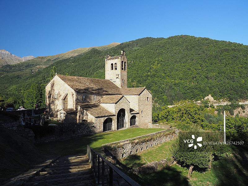 利纳斯德布罗托罗马式教堂图片素材