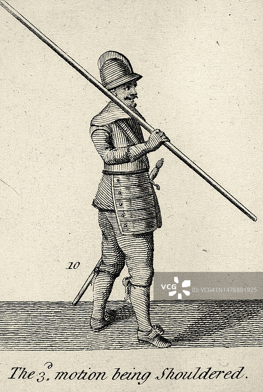 英国士兵，长矛兵，肩扛长矛，军事历史，17世纪战争武器图片素材