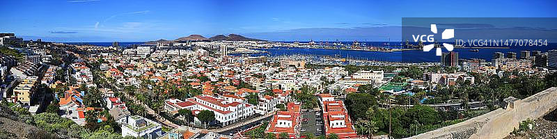 西班牙加那利群岛大加那利岛拉斯帕尔马斯港口全景图片素材