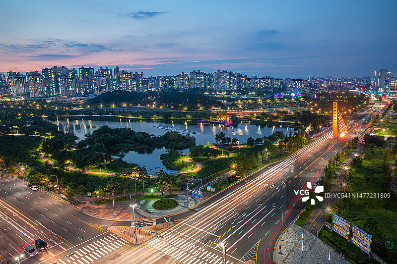 京畿道坡州市云井湖夜景图片素材