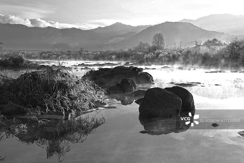 昭阳江雾凇图片素材