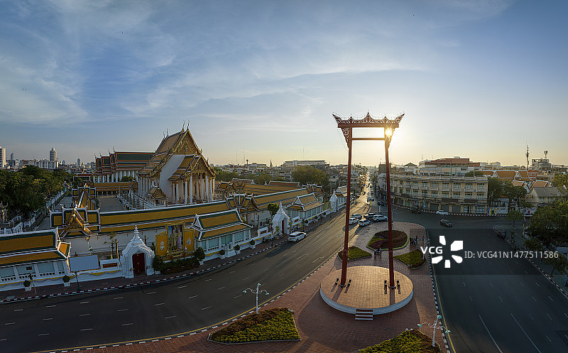 曼谷苏泰寺与巨型秋千鸟瞰图片素材