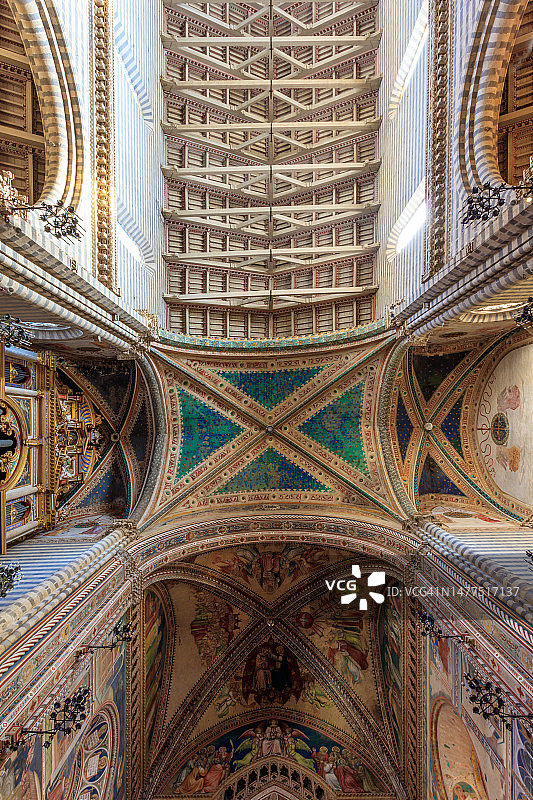 意大利奥尔维耶托主教座堂内部图片素材