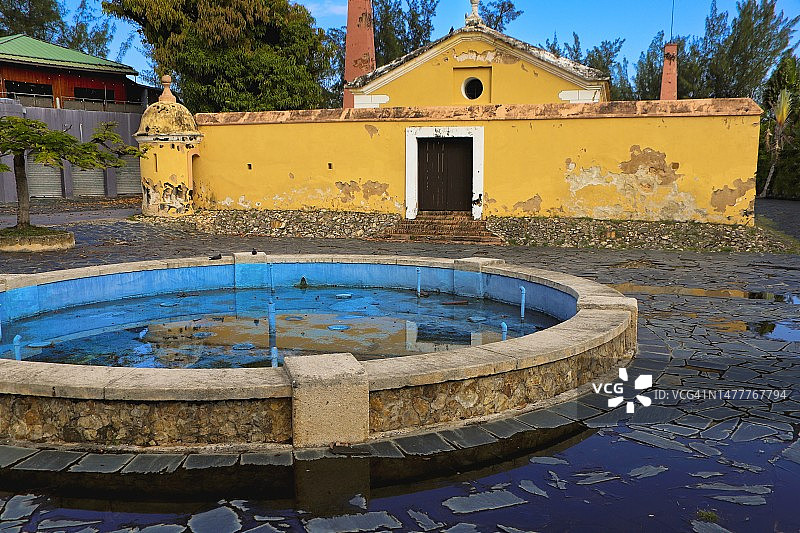 圣胡安路易斯·穆尼奥斯·里维拉公园 - 圣赫罗尼莫火药库图片素材