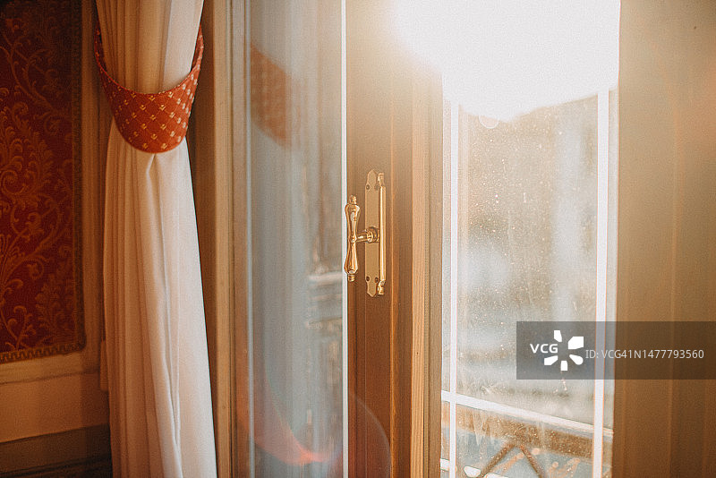 木制窗框图片素材