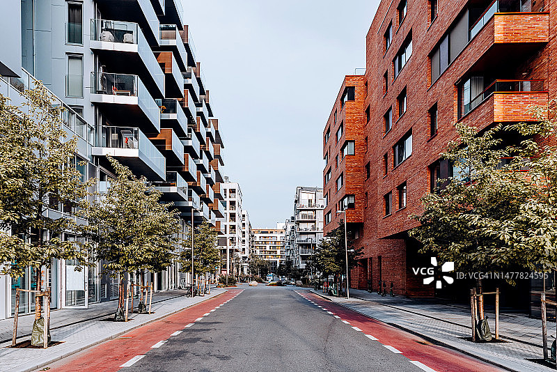 挪威奥斯陆比约维卡区的新现代住宅公寓楼图片素材