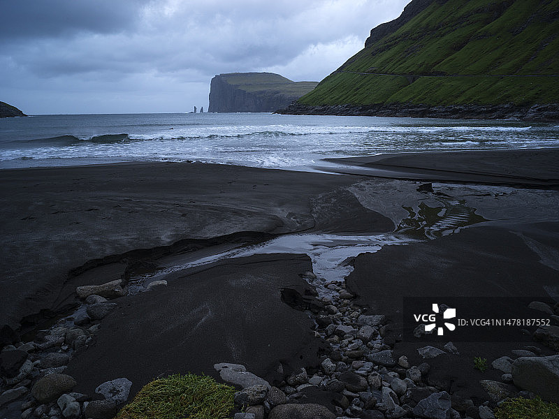 Tjørnuvík黑沙滩风光图片素材