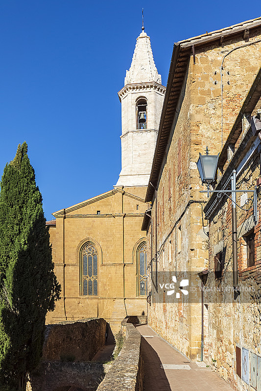 意大利托斯卡纳皮恩扎夏季皮恩扎大教堂外观图片素材