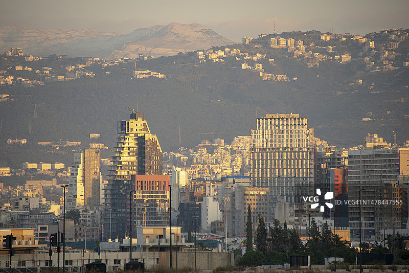 阳光明媚的贝鲁特市中心景观图片素材