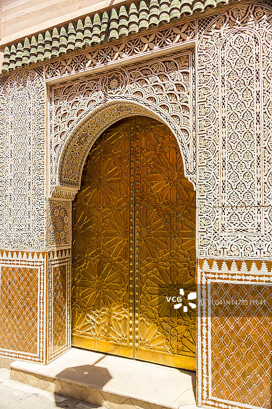 装饰精美的清真寺大门图片素材