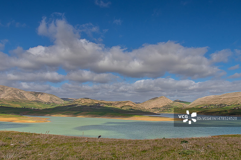 突尼斯贝ja布萨莱姆的卡塞布大坝图片素材