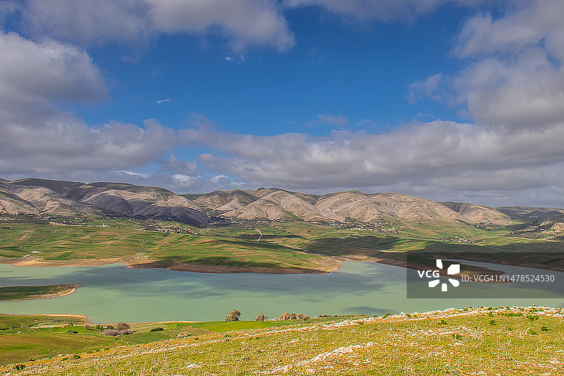 突尼斯贝ja布萨莱姆的卡塞布大坝图片素材