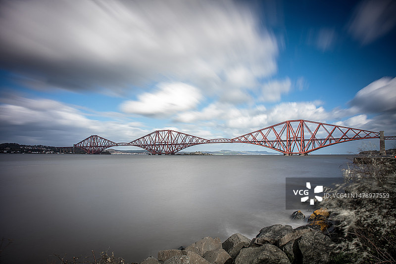 福斯湾上的桥梁图片素材