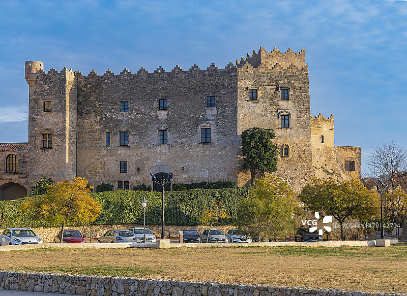 阿尔塔富亚圣马蒂教堂：巴洛克风格的文化遗产图片素材