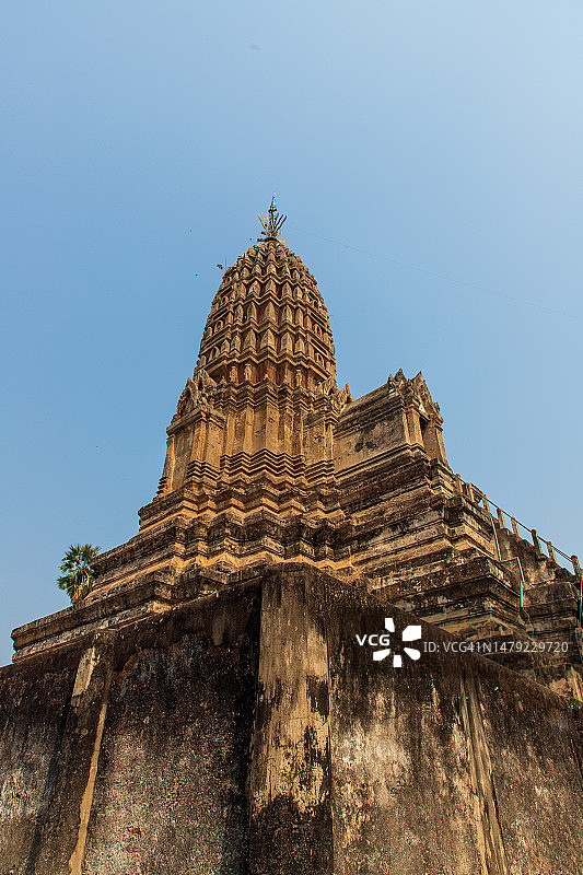 破旧的宝塔图片素材