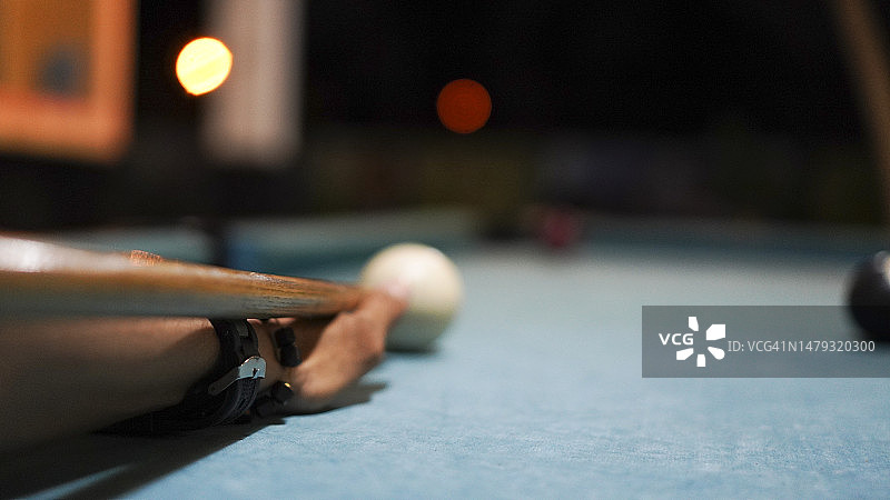 台球桌上的台球图片素材