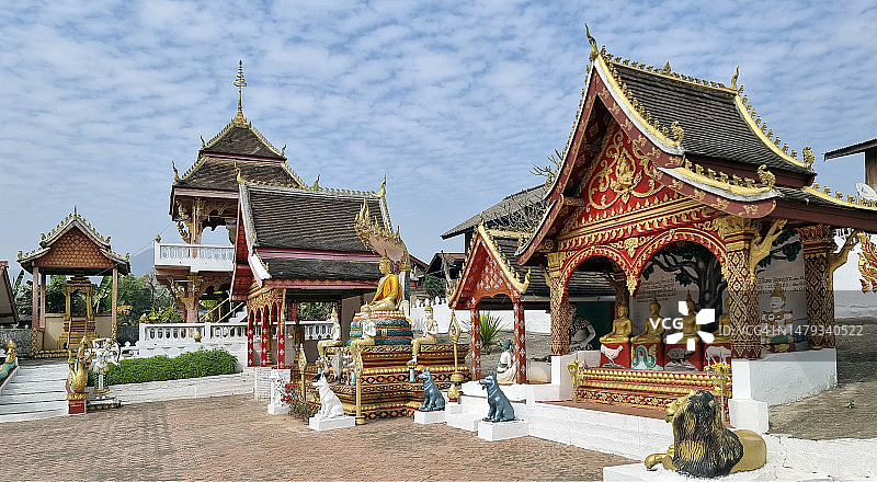 老挝Ban Xan Hai村的主要广场图片素材