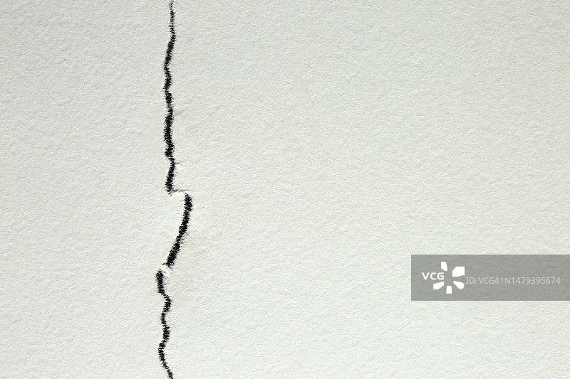 撕裂的纸张背景图片素材