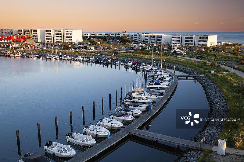 布格蒂夫码头，布格蒂夫，费马恩岛，石勒苏益格-荷尔斯泰因州，德国图片素材