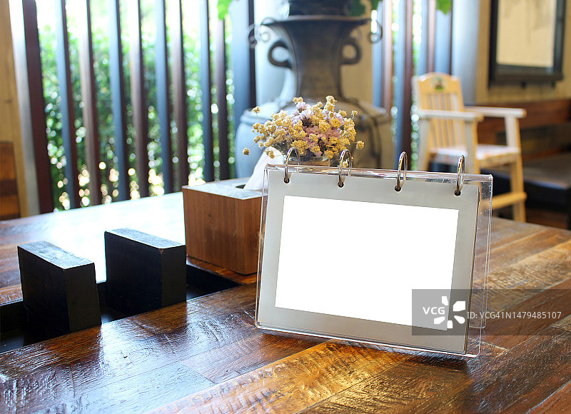 酒吧餐厅咖啡馆的桌上菜单（罗马尼亚）图片素材