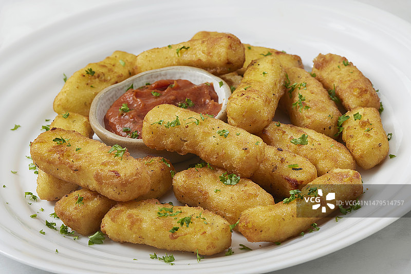 香脆哈罗米奶酪条图片素材