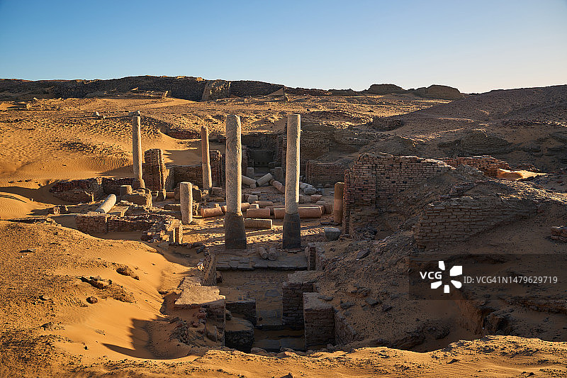 旧栋古拉教堂遗址图片素材