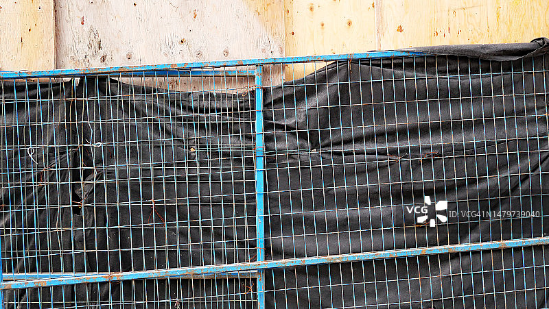 蒙特利尔的生锈风化金属格栅图片素材