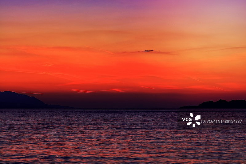 科林斯海湾美丽的日落背景图片素材