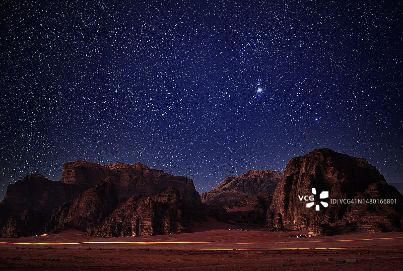 约旦瓦迪拉姆保护区夜空图片素材