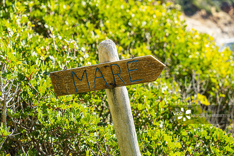 托斯卡纳吉利奥岛图片素材