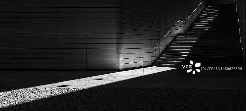 德国柏林光影楼梯图片素材