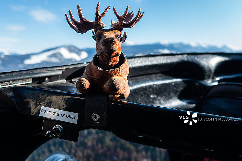 驼鹿直升机图片素材