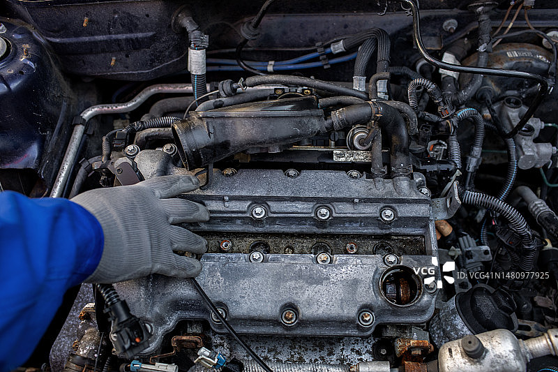 汽车发动机零件图片素材