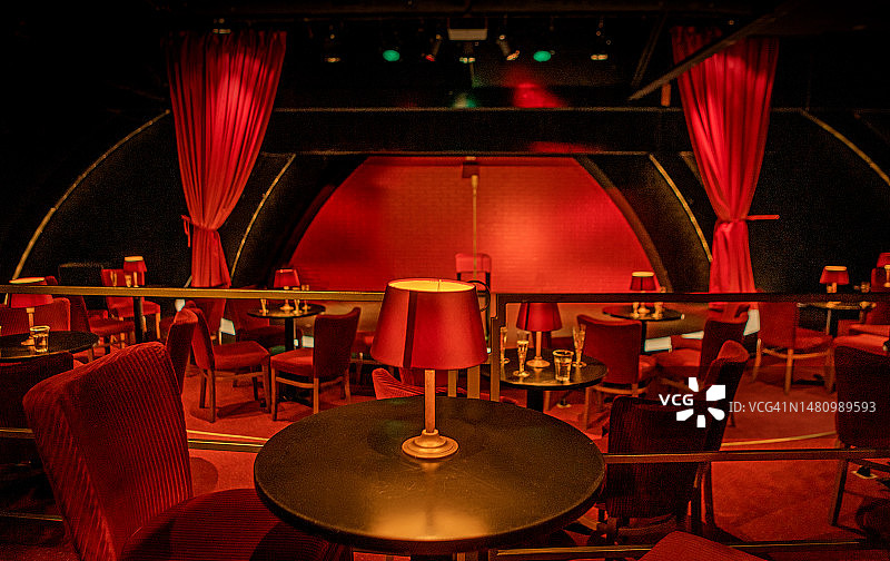 空旷的歌舞表演剧院座位图片素材