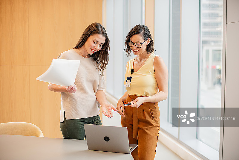 发展小企业的方法图片素材