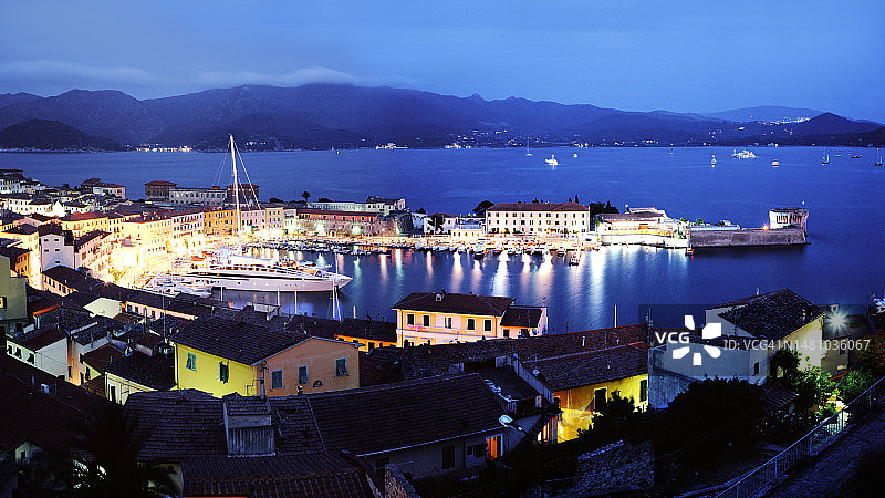 厄尔巴岛梅迪奇港图片素材