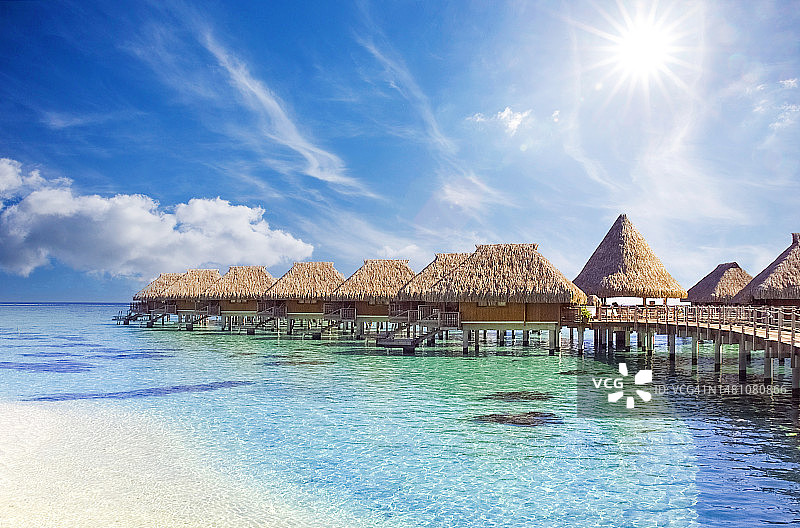 热带简易别墅图片素材